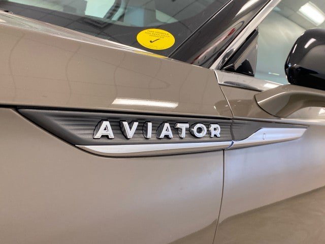New 2026 Lincoln Aviator Reserve AWD/4WD image 15