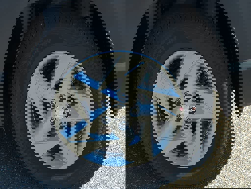 New 2025 Hyundai Kona SE image 13