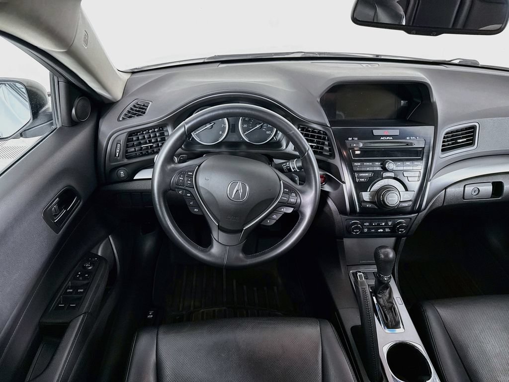Used 2014 Acura ILX w/ Technology Package FWD image 24
