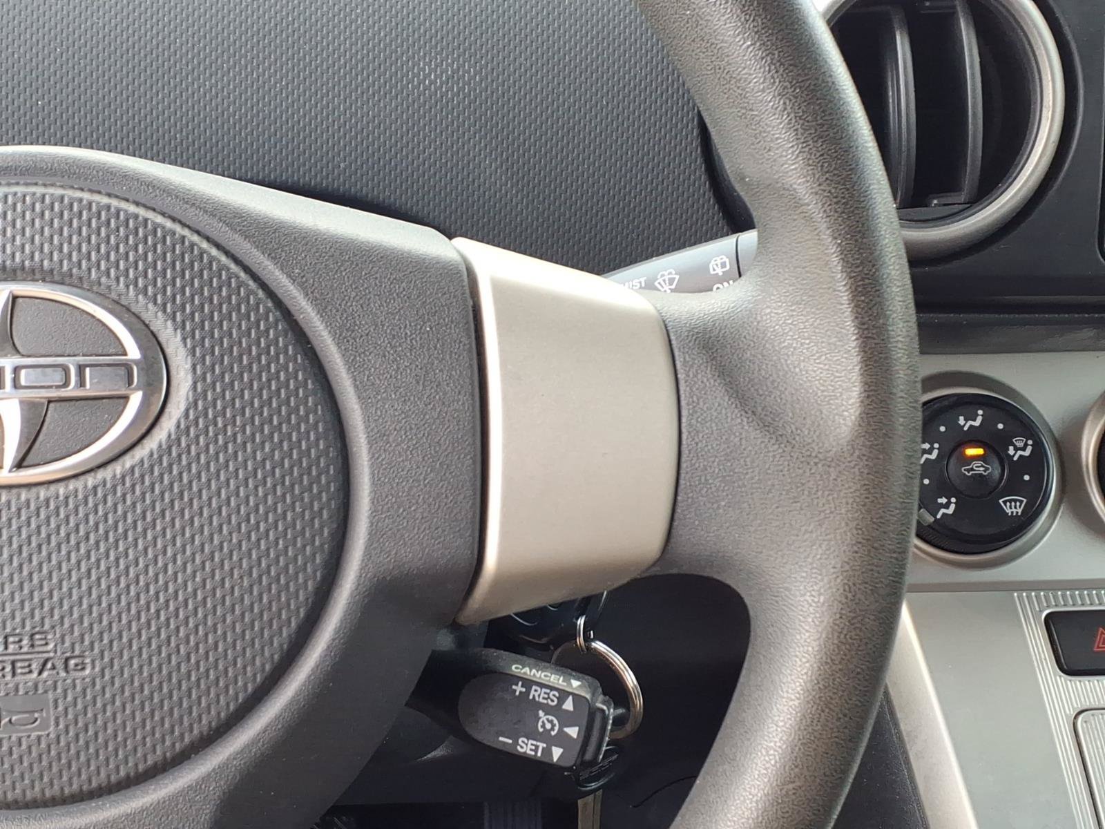 Used 2008 Scion xB FWD image 17