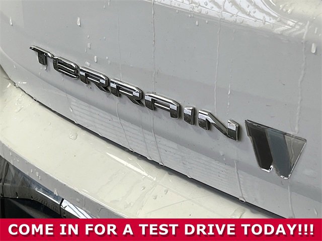 Used 2023 GMC Terrain SLT w/ Infotainment Package II image 34