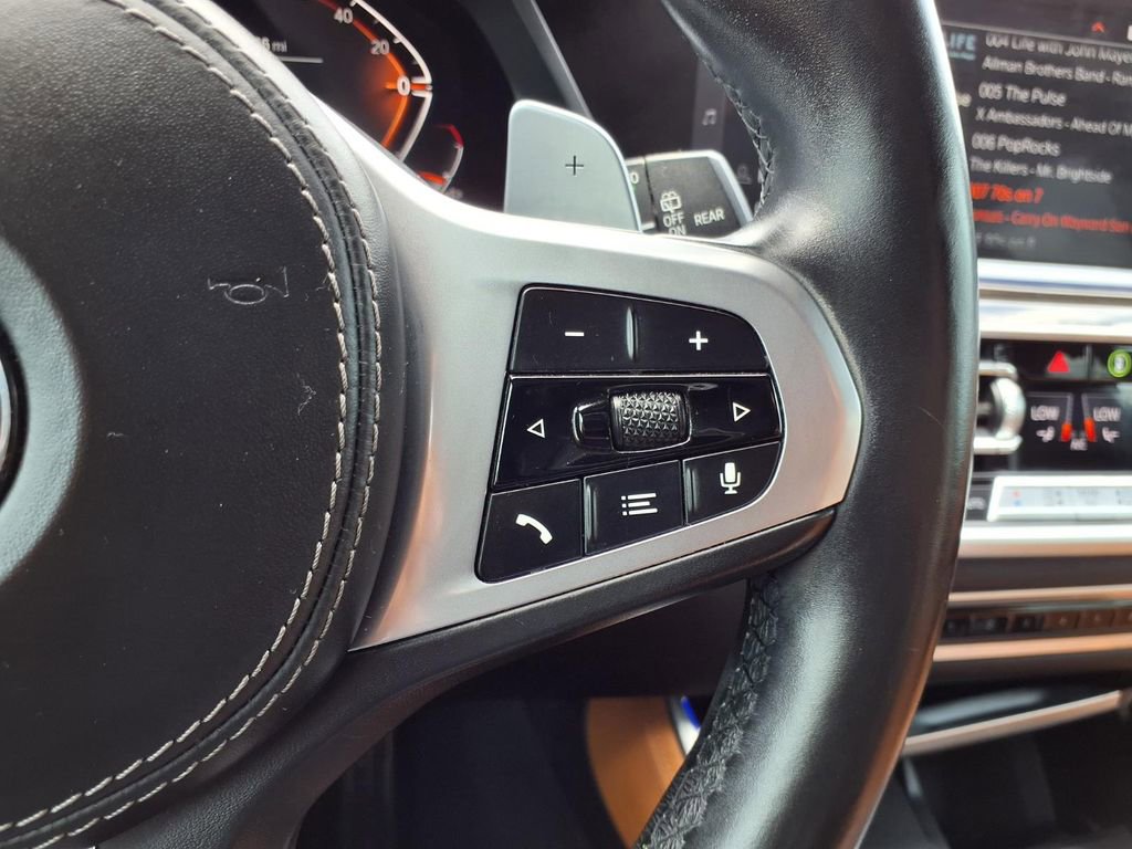 Used 2021 BMW X5 sDrive40i w/ M Sport Package RWD image 17