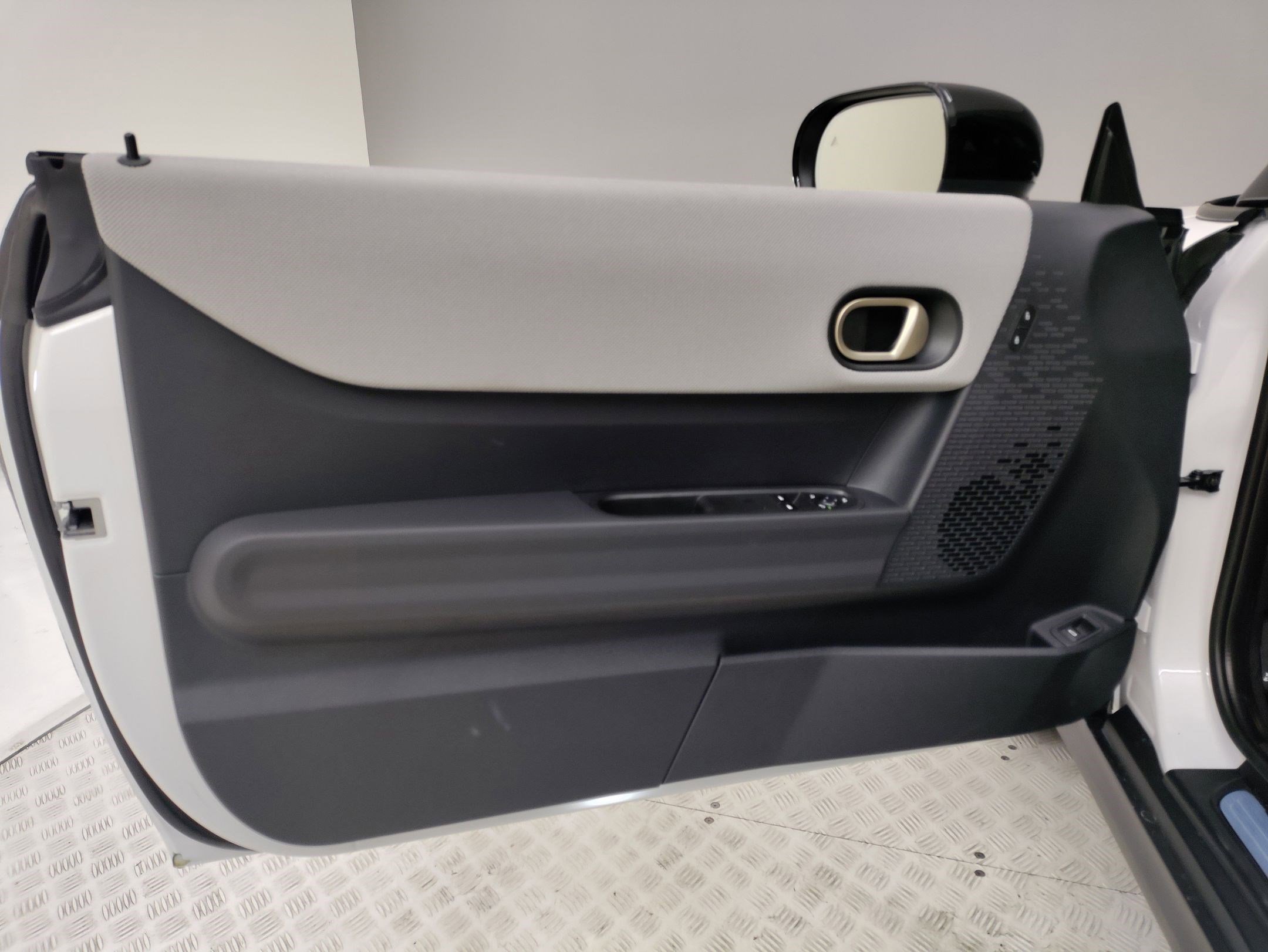 New 2026 MINI Cooper 2-Door Hardtop image 10