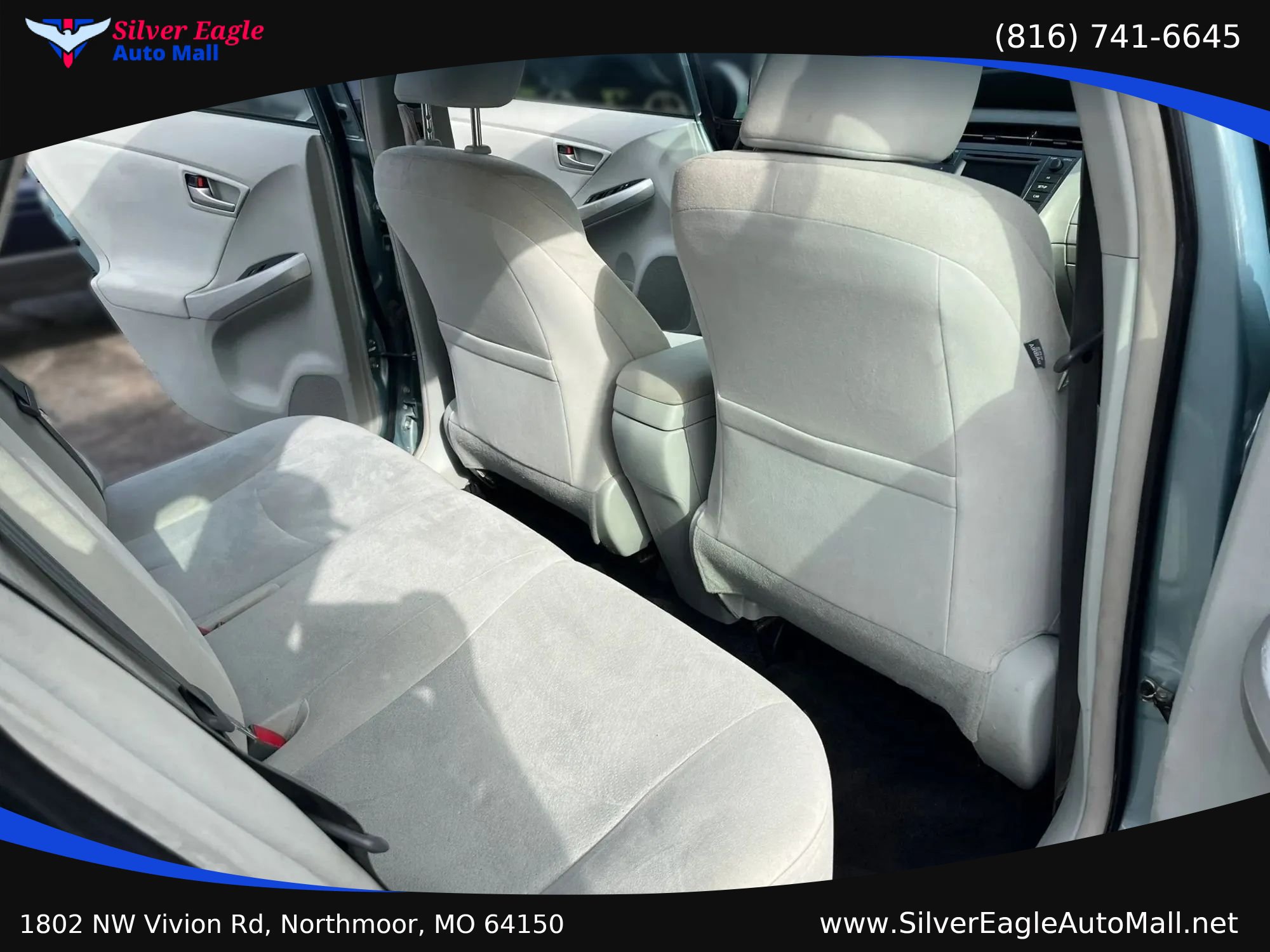 Used 2014 Toyota Prius Two FWD image 6