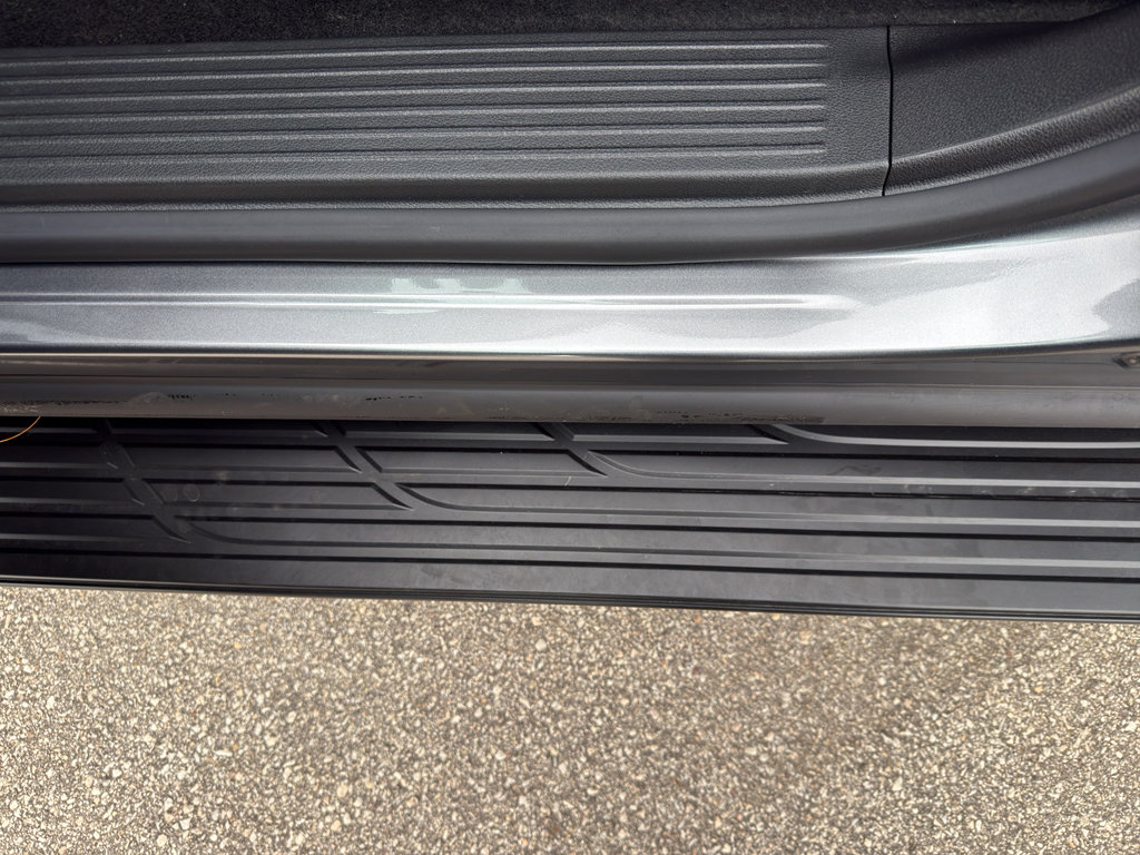 New 2026 Nissan Armada PRO-4X w/ Captain's Chari Seat Package image 15