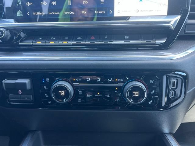 Used 2025 Chevrolet Silverado 1500 High Country w/ High Country Premium Package AWD/4WD image 14