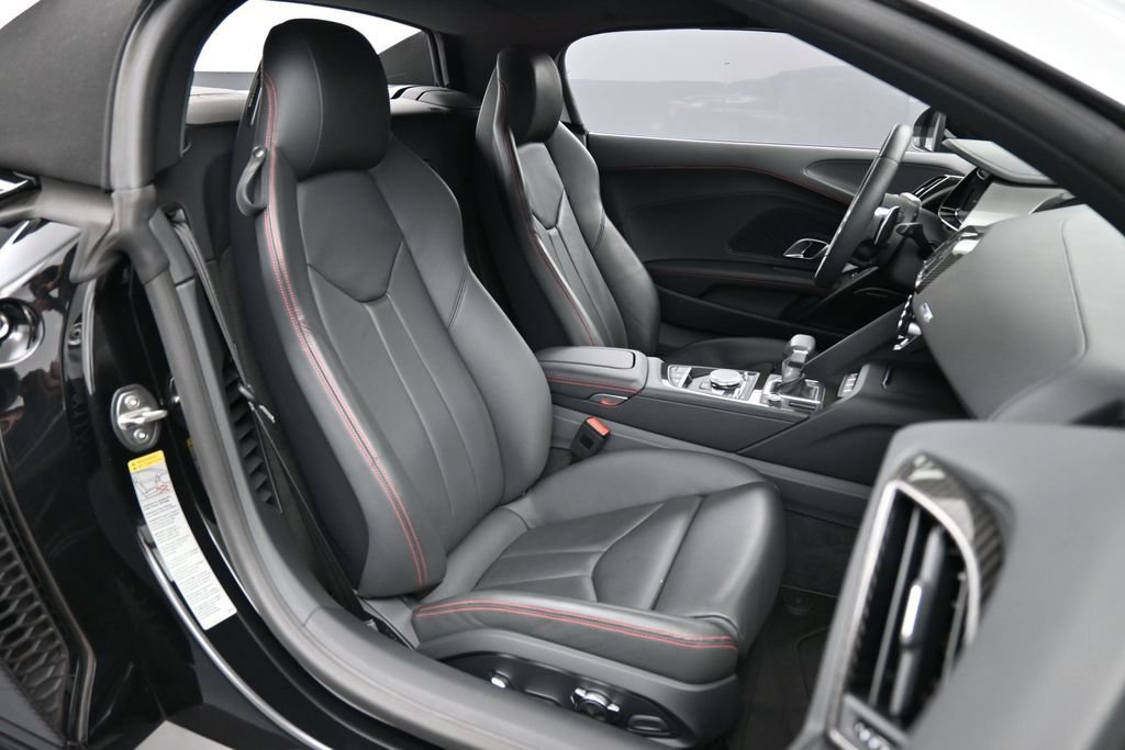 Used 2023 Audi R8 V10 performance w/ Carbon Exterior Package RWD image 24