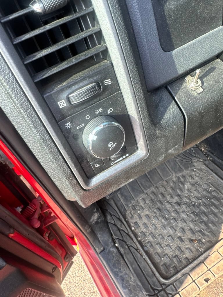 Used 2014 RAM 1500 Express AWD/4WD image 13