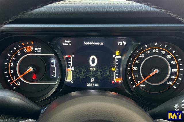 Used 2025 Jeep Wrangler Rubicon w/ Safety Group image 31