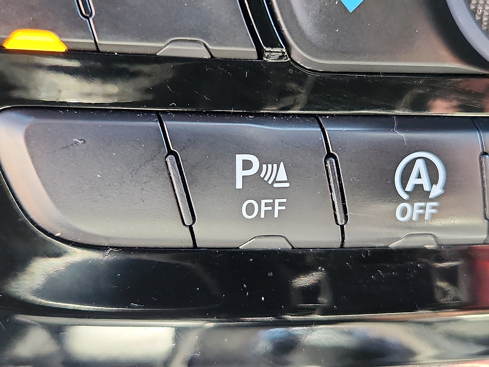 Used 2019 Jeep Grand Cherokee Altitude AWD/4WD image 25