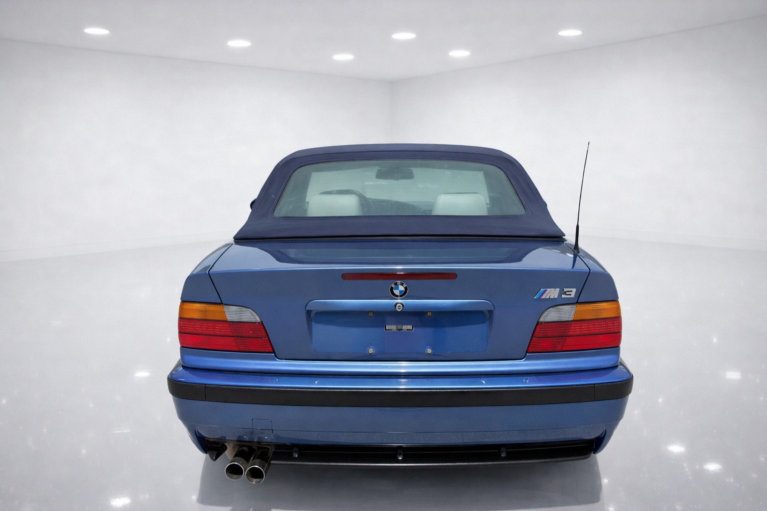 Used 1999 BMW M3 Convertible RWD image 4