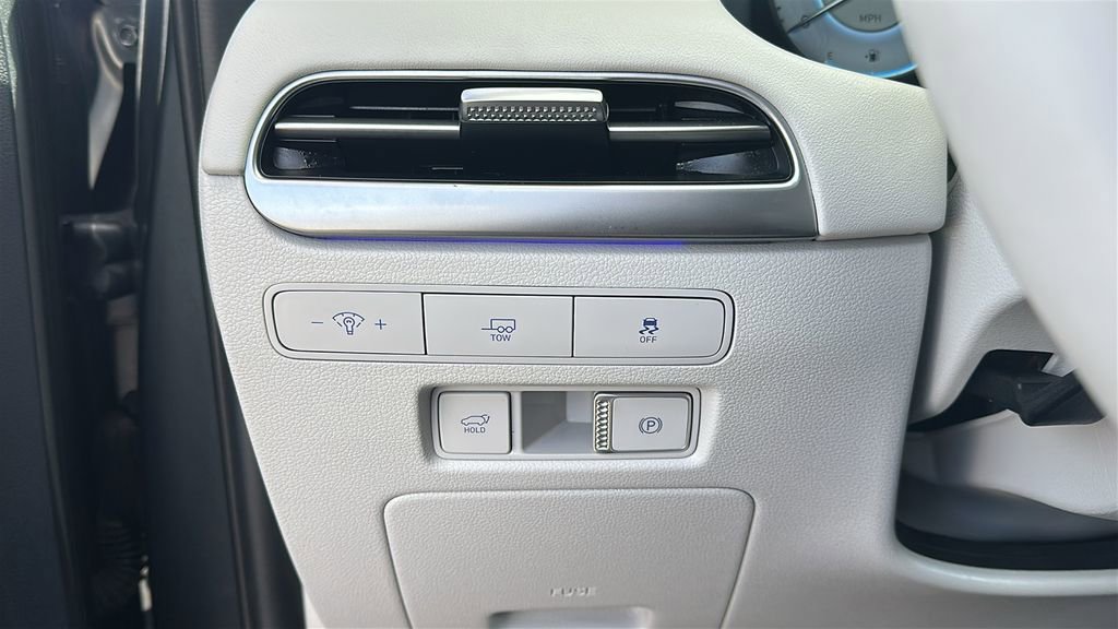 Used 2024 Hyundai Palisade Limited image 21