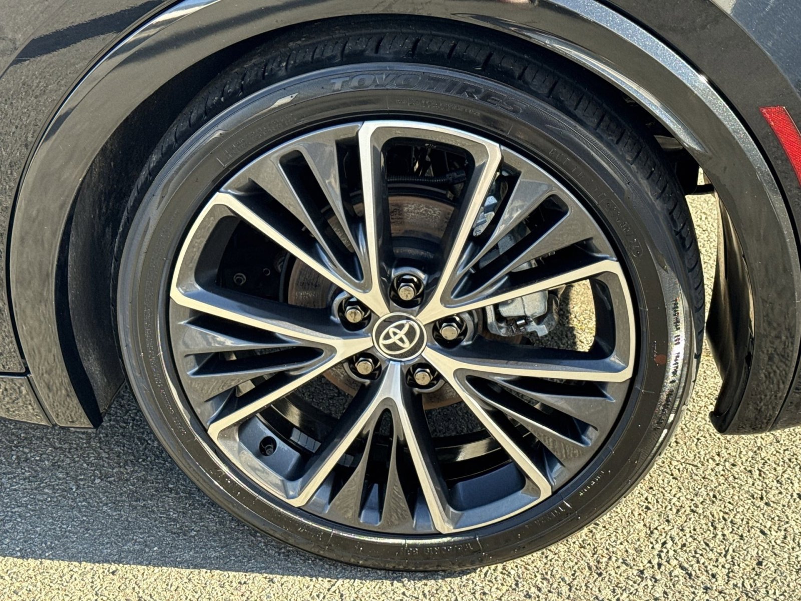 Used 2024 Toyota Prius XLE image 16