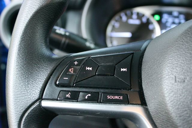 Used 2021 Nissan Kicks S FWD image 12