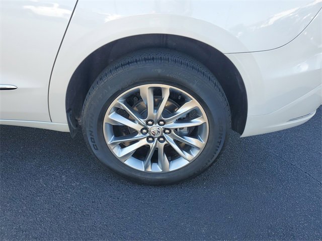 Used 2023 Buick Enclave Avenir w/ Avenir Technology Package image 5