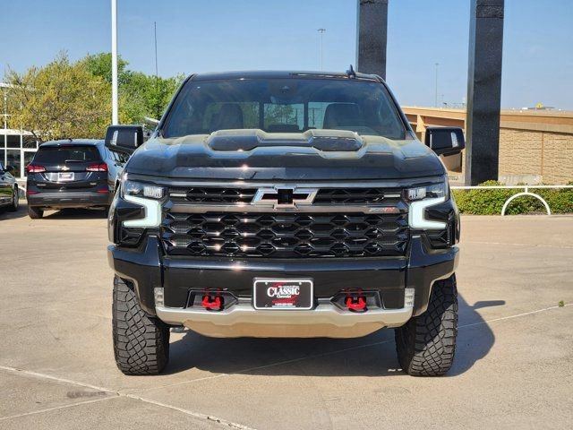 Used 2024 Chevrolet Silverado 1500 ZR2 w/ Technology Package image 10