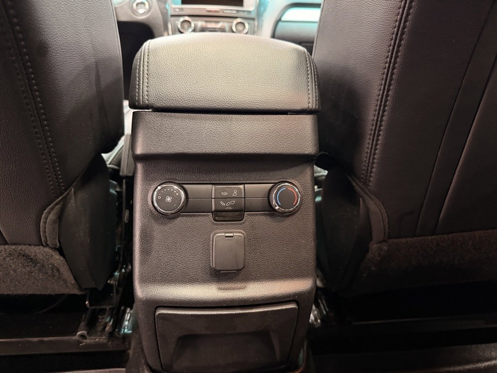 Used 2017 Ford Explorer XLT w/ Equipment Group 202A image 20