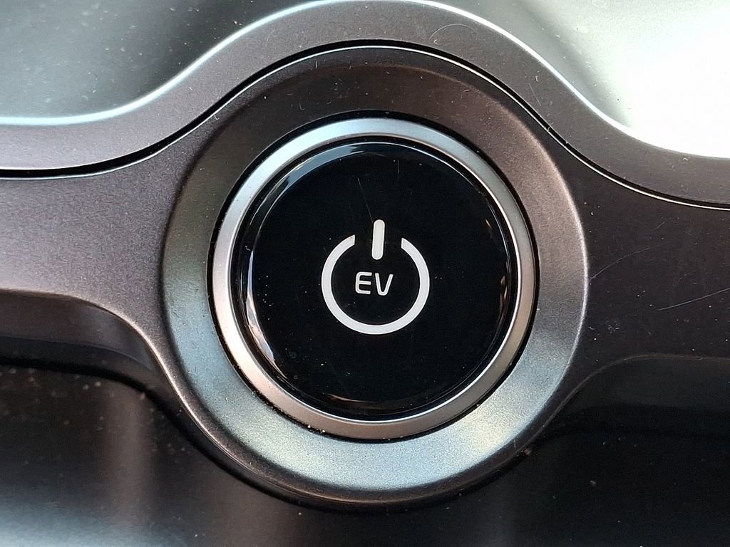 Used 2024 Kia EV6 Light image 23