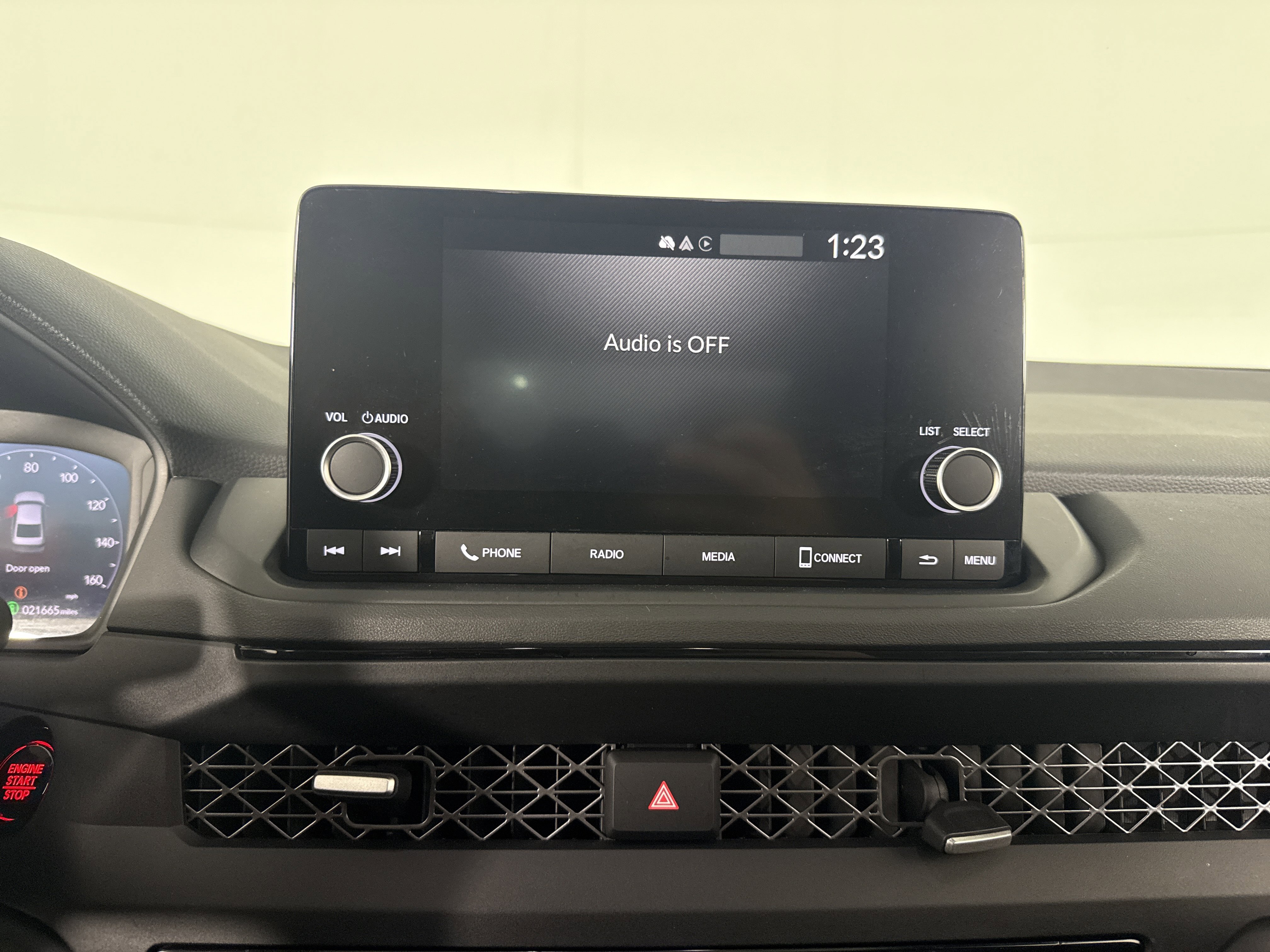 Certified 2023 Honda Accord EX image 28