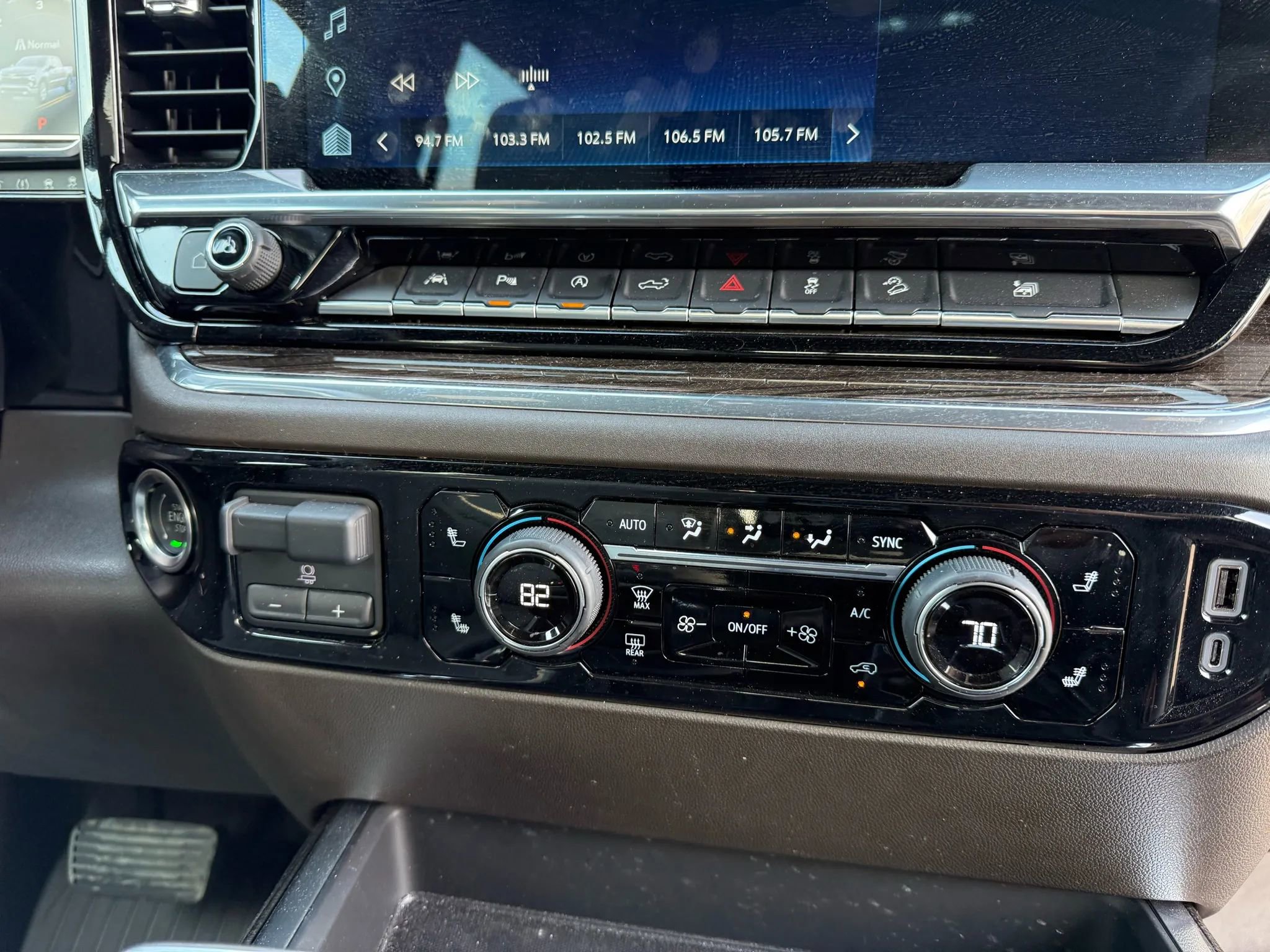 Used 2025 Chevrolet Silverado 1500 RST image 67