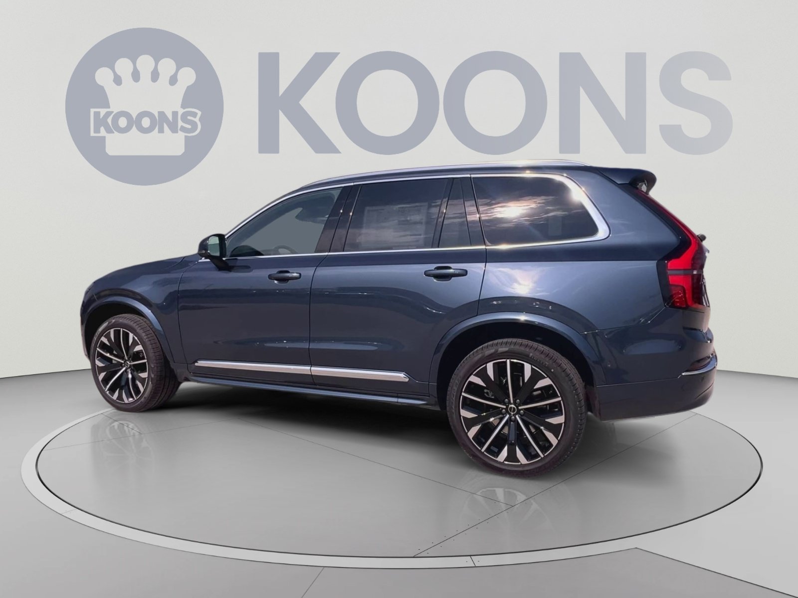 New 2026 Volvo XC90 B6 Plus w/ Protection Package Premier AWD/4WD image 8