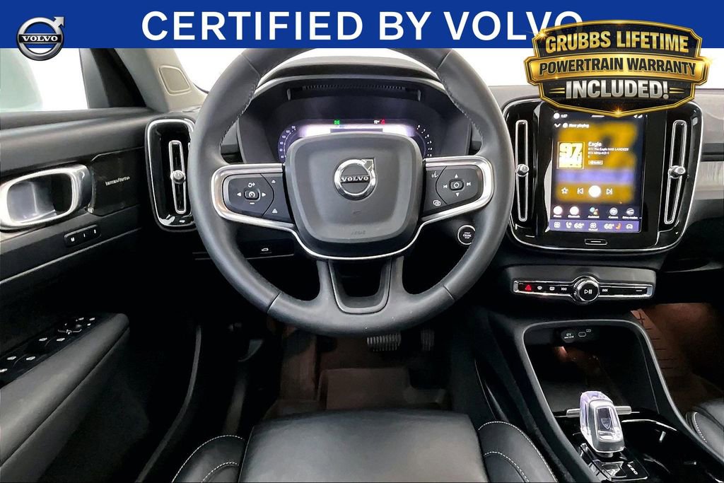 Certified 2024 Volvo XC40 B5 Ultimate w/ Protection Package Premier AWD/4WD image 8