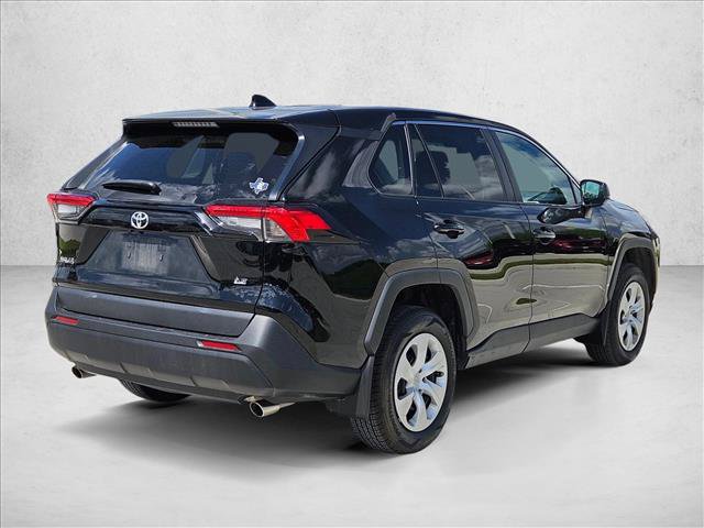 Used 2023 Toyota RAV4 LE FWD image 5