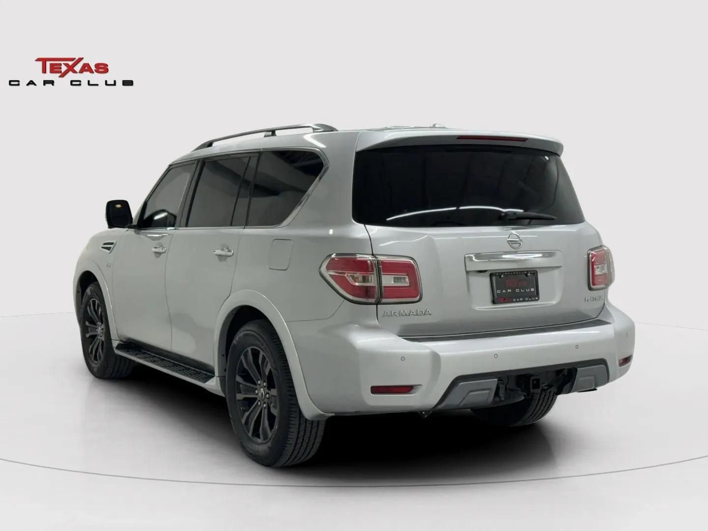 Used 2020 Nissan Armada Platinum w/ Captain's Chairs Package RWD image 6