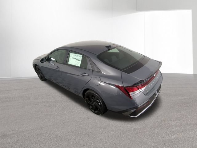 New 2026 Hyundai Elantra Sport FWD image 33