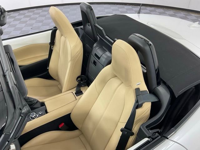 Used 2025 MAZDA MX-5 Miata Grand Touring w/ Weather Package image 49