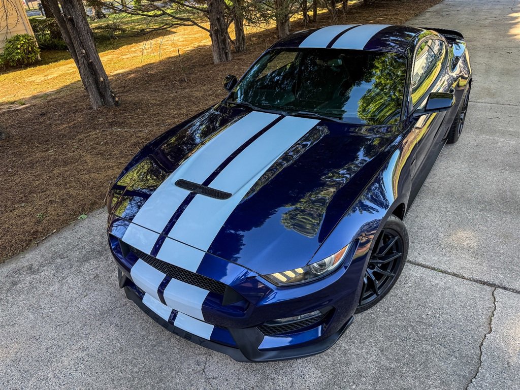 Used 2018 Ford Mustang Shelby GT350 RWD image 7