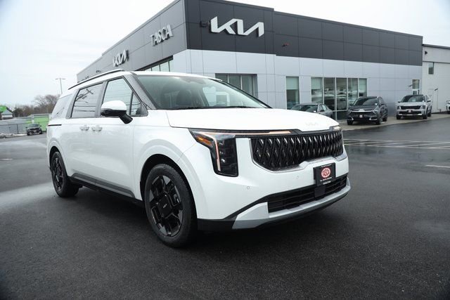 New 2025 Kia Carnival EX image 1