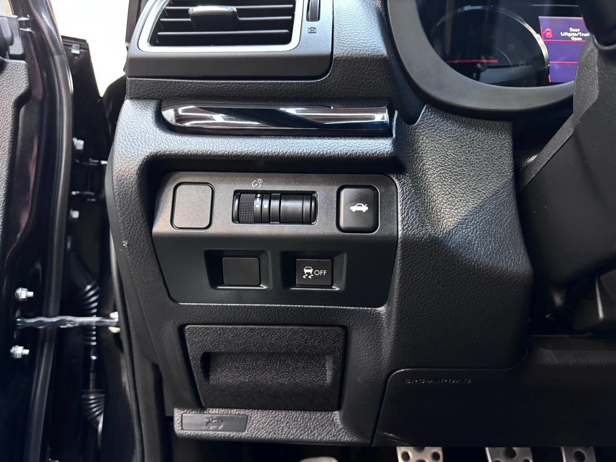 Used 2018 Subaru WRX STI w/ Popular Package #1 AWD/4WD image 11