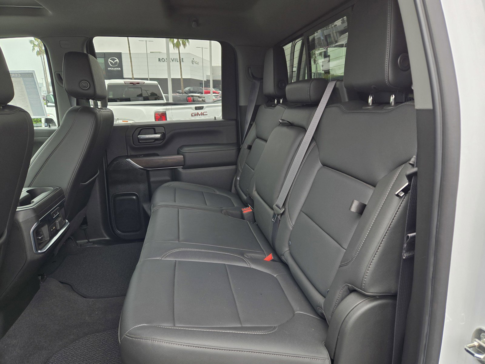 Certified 2022 GMC Sierra 2500 SLT w/ SLT Convenience Package image 10