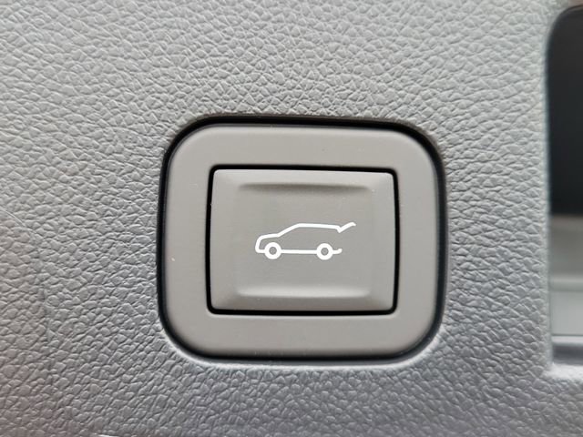 New 2026 Chevrolet Equinox ACTIV w/ Convenience Package III image 9