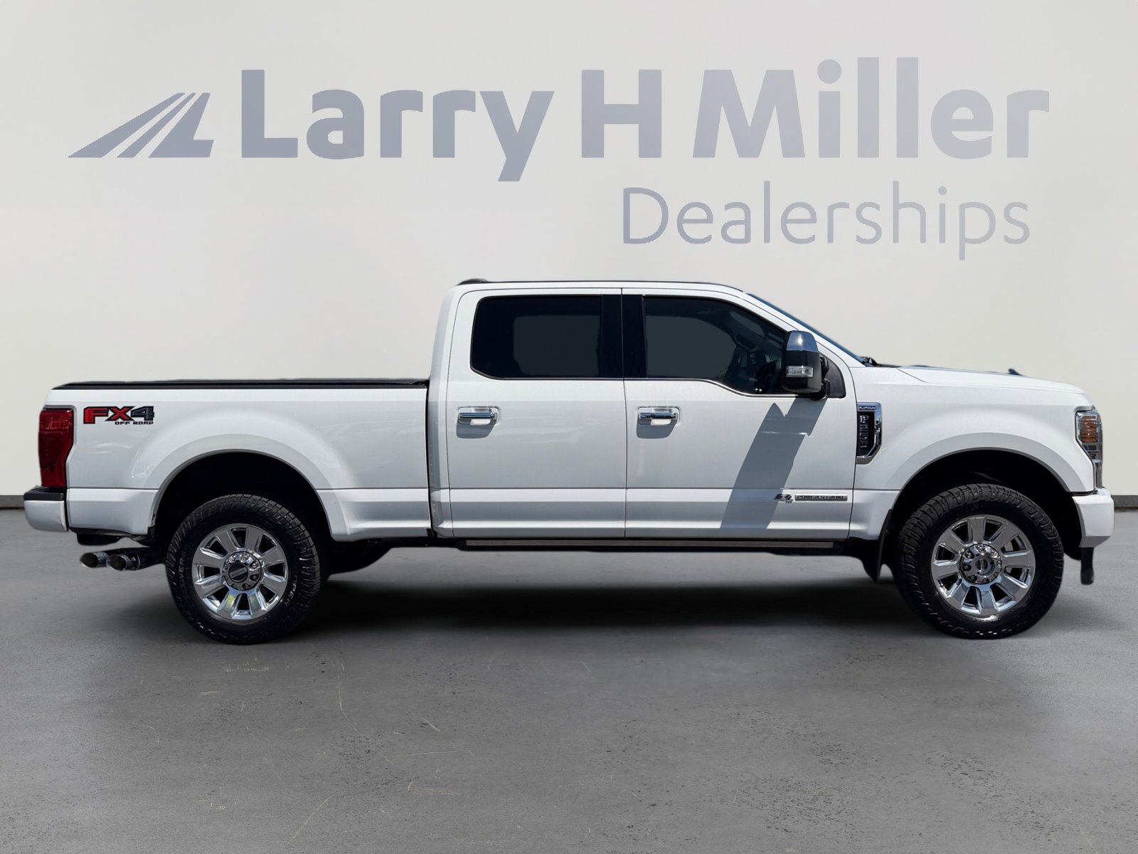 Used 2021 Ford F250 Platinum AWD/4WD image 6