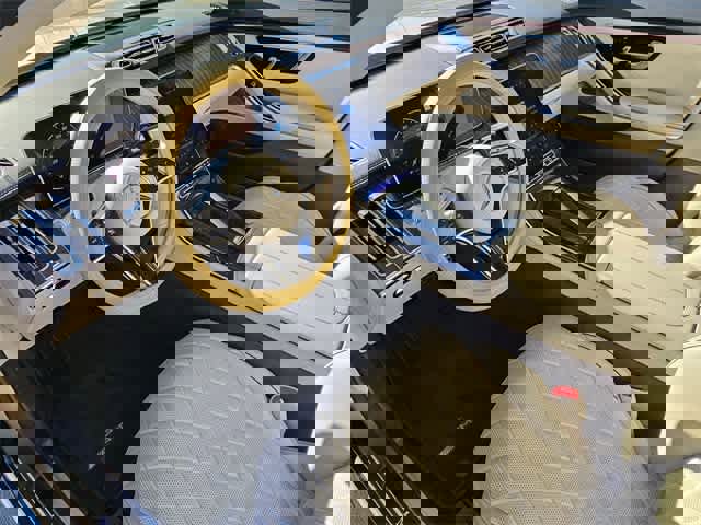 Used 2021 Mercedes-Benz S 580 4MATIC Sedan image 2