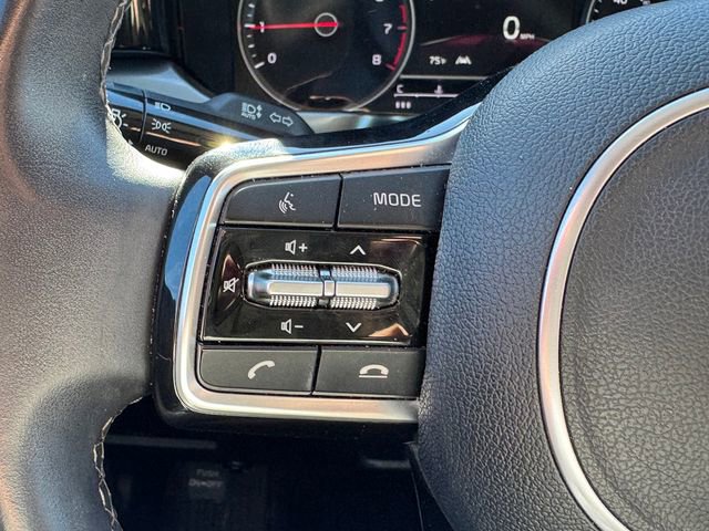 Used 2023 Kia Sorento S w/ Panoramic Sunroof Package image 25