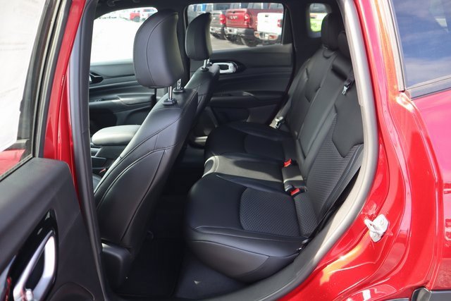 New 2026 Jeep Compass Latitude image 15