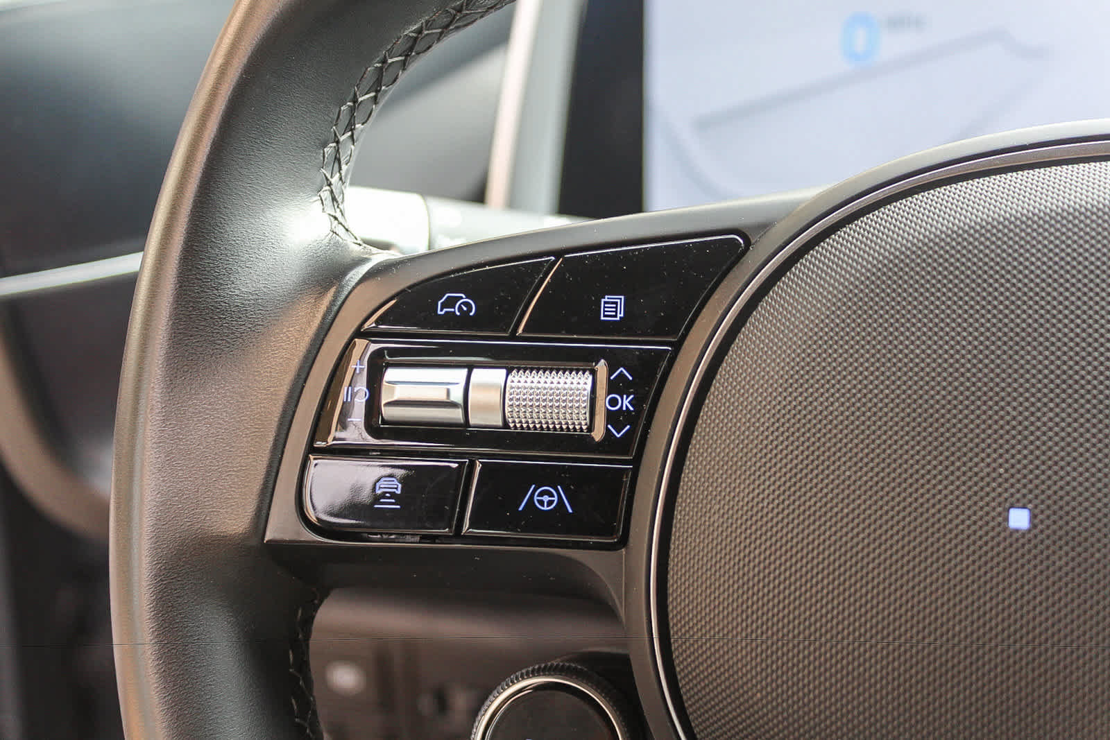 Certified 2023 Hyundai Ioniq 6 SEL AWD/4WD image 28