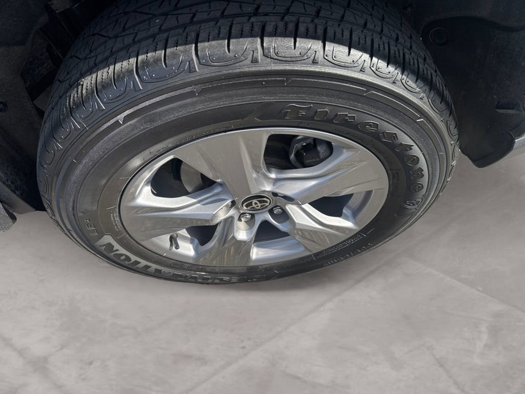 Used 2024 Toyota RAV4 XLE image 14