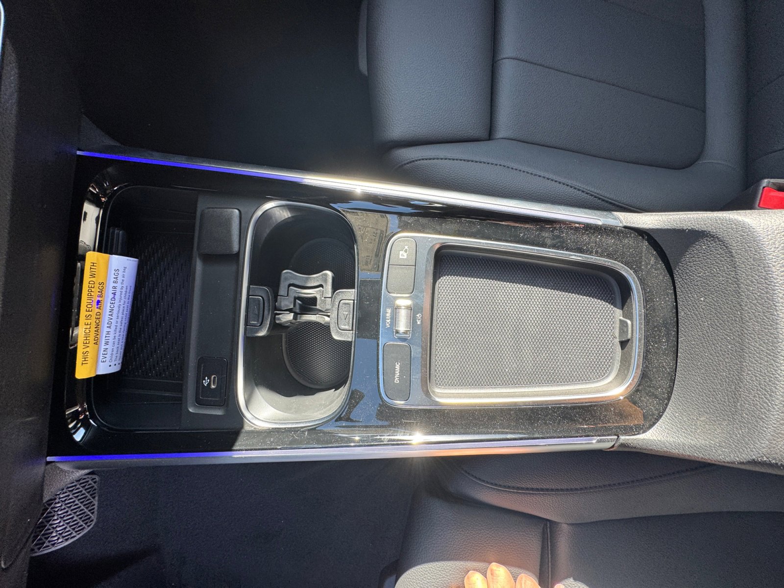 New 2026 Mercedes-Benz GLB 250 4MATIC image 15