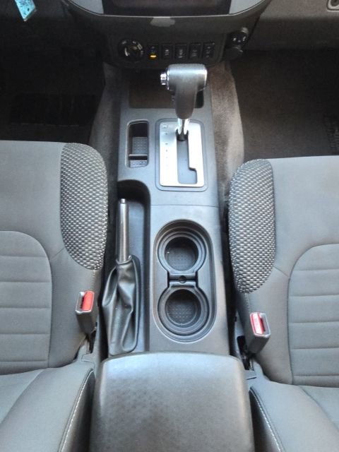 Used 2018 Nissan Frontier PRO-4X image 33