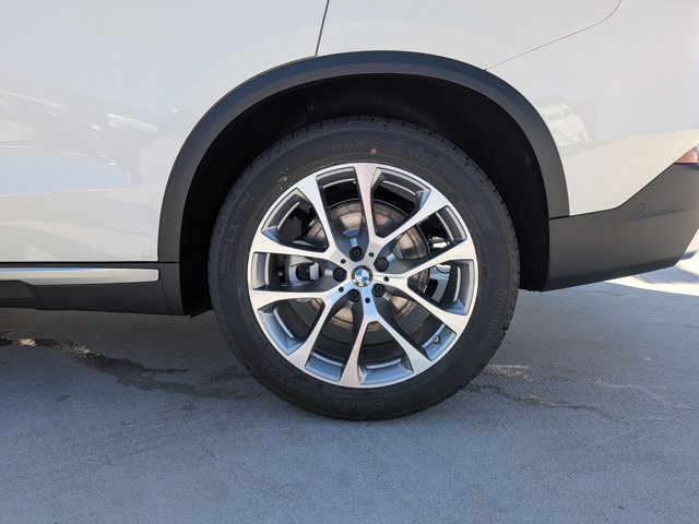 New 2026 BMW X5 xDrive40i image 10