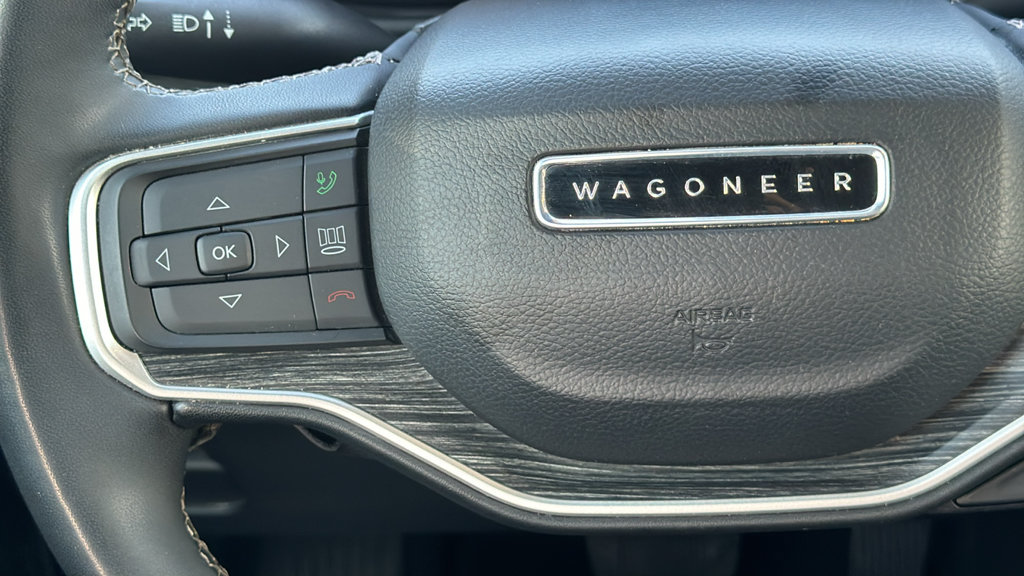 Used 2024 Jeep Wagoneer L Series II w/ Flexible Seating Group RWD image 31