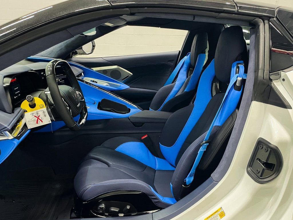 New 2025 Chevrolet Corvette Z06 w/ Z07 Performance Package RWD image 13