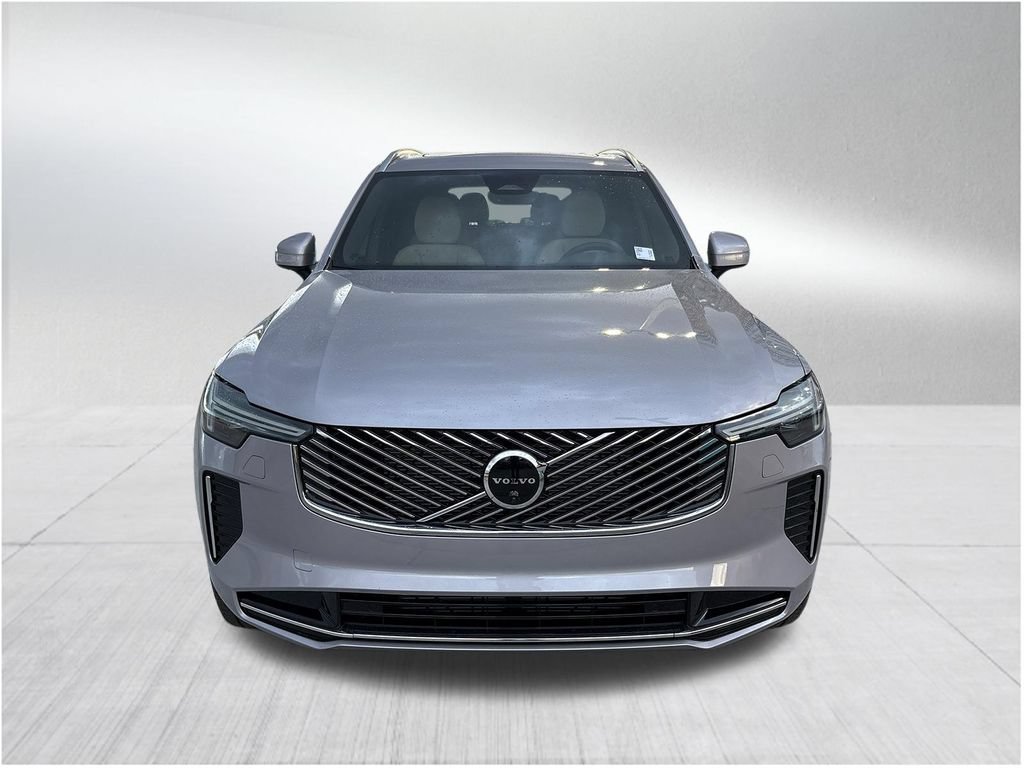 New 2026 Volvo XC90 B6 Plus w/ Protection Package Premier AWD/4WD image 2