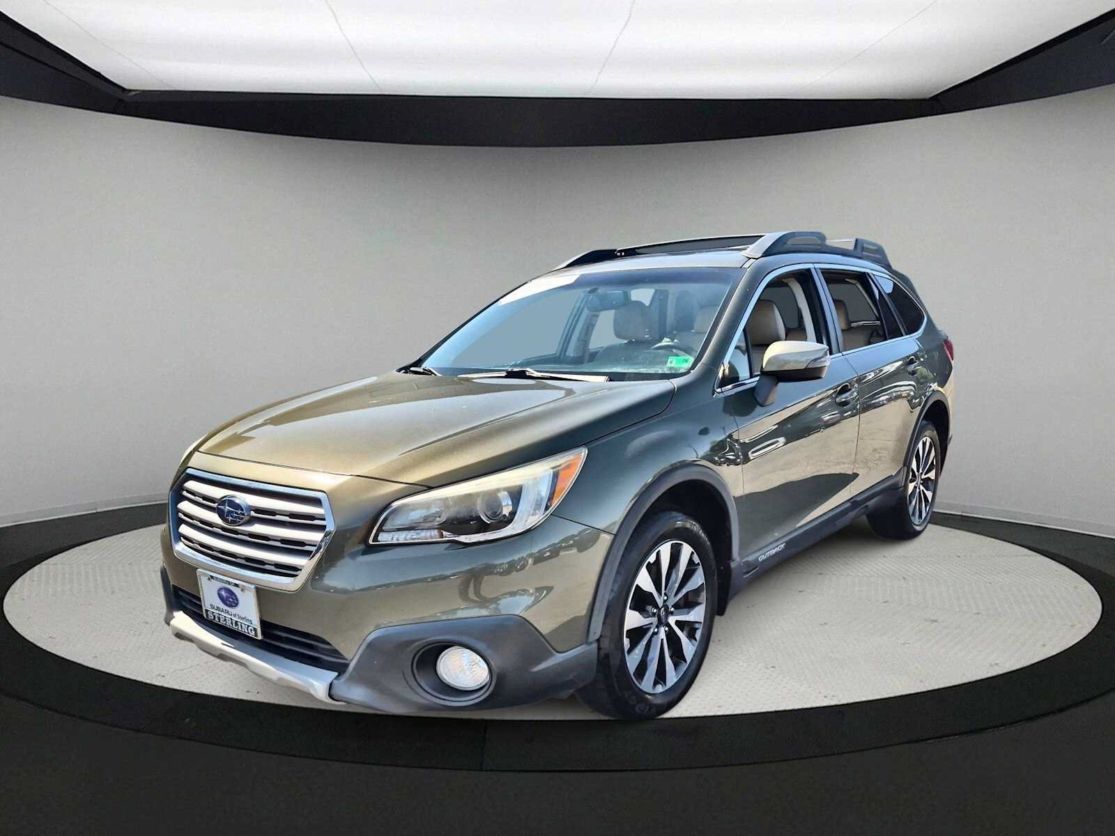 Used 2015 Subaru Outback 2.5i Limited AWD/4WD image 4