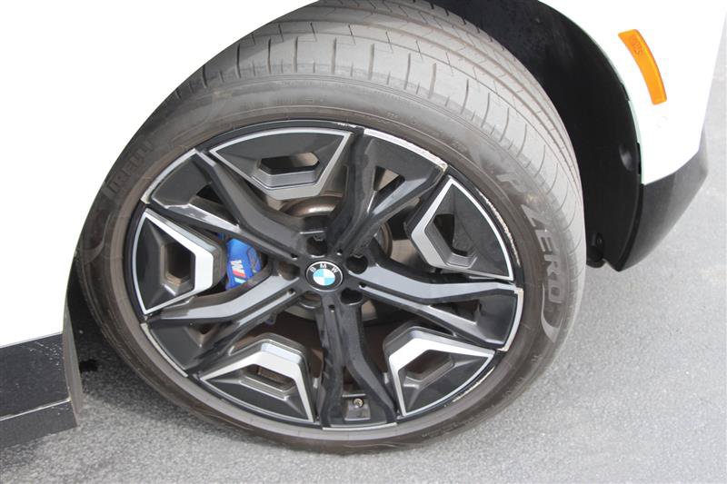 Used 2023 BMW iX M60 w/ Executive Package AWD/4WD image 40