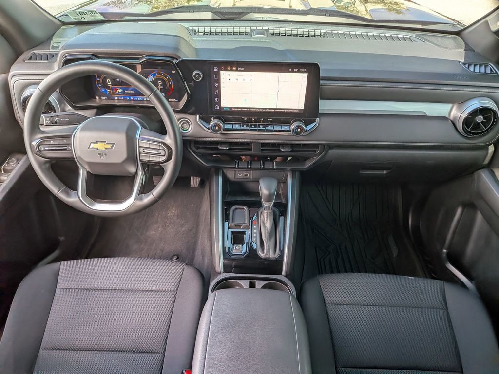 Used 2024 Chevrolet Colorado LT w/ LT Convenience Package image 25